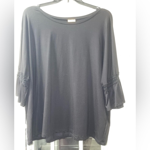 Ruby rd top - Picture 1 of 3